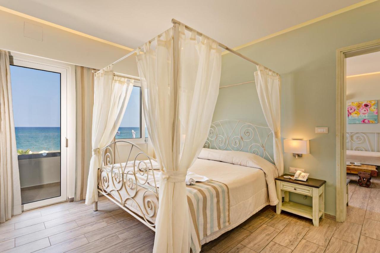 Princess Irini Sea Front Aparthotel Rethymno  ภายนอก รูปภาพ