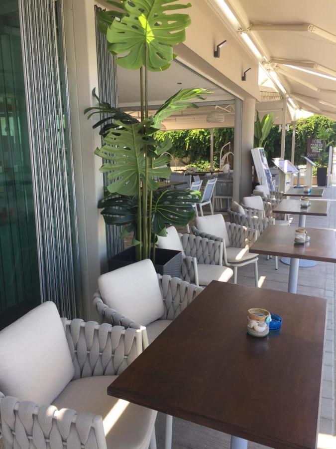 Princess Irini Sea Front Aparthotel Rethymno  ภายนอก รูปภาพ
