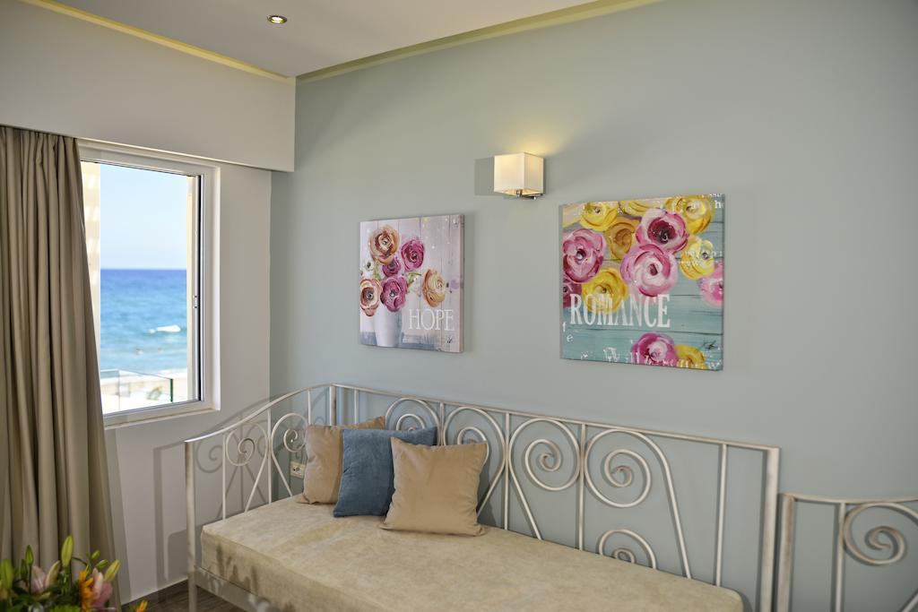 Princess Irini Sea Front Aparthotel Rethymno  ภายนอก รูปภาพ
