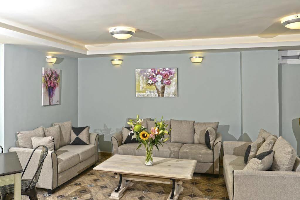 Princess Irini Sea Front Aparthotel Rethymno  ภายนอก รูปภาพ